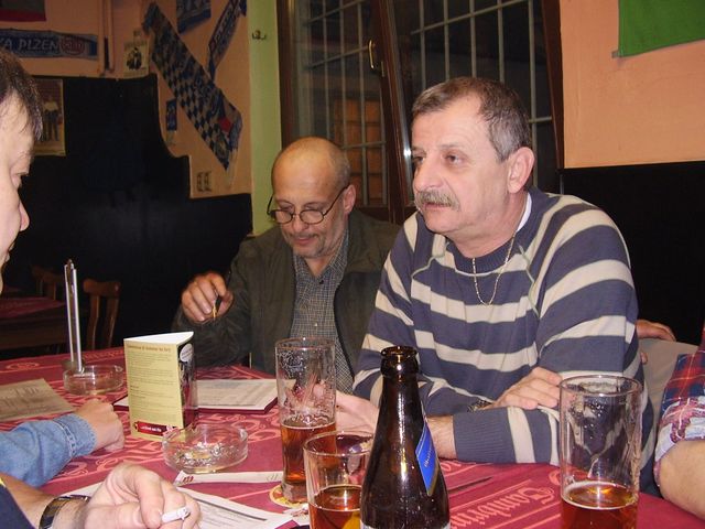 březen 19